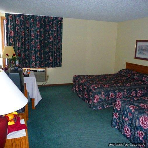 Shawano Four Seasons Resort Номер фото