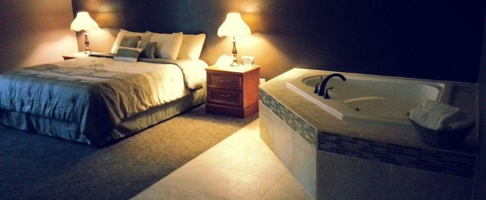 Shawano Four Seasons Resort Экстерьер фото