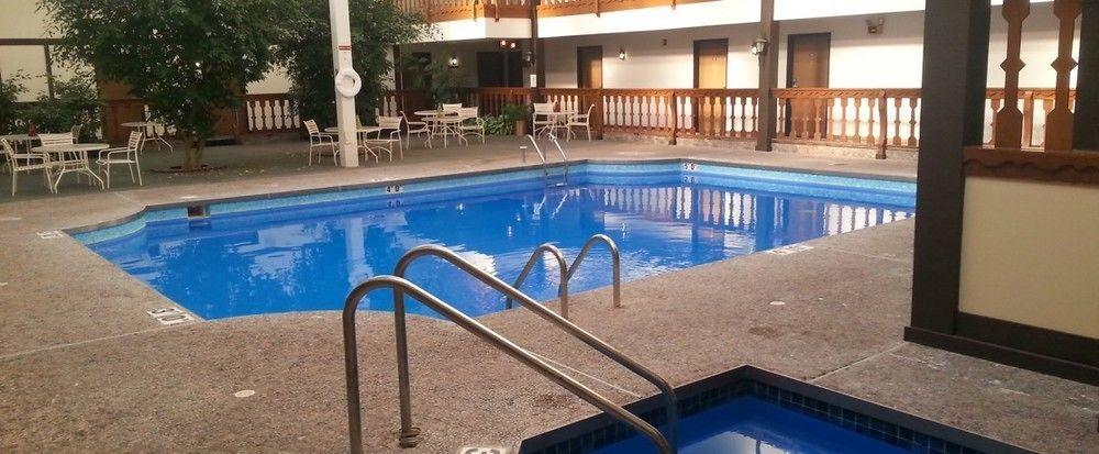 Shawano Four Seasons Resort Экстерьер фото