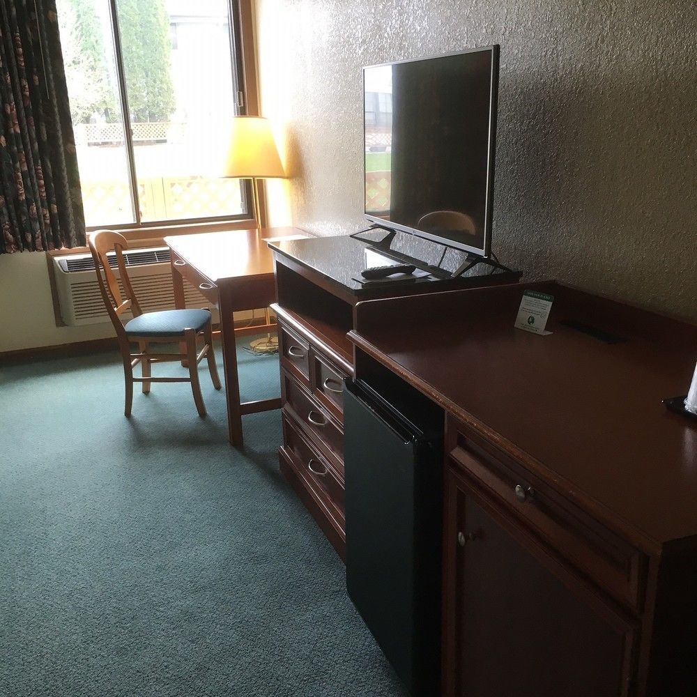 Shawano Four Seasons Resort Экстерьер фото